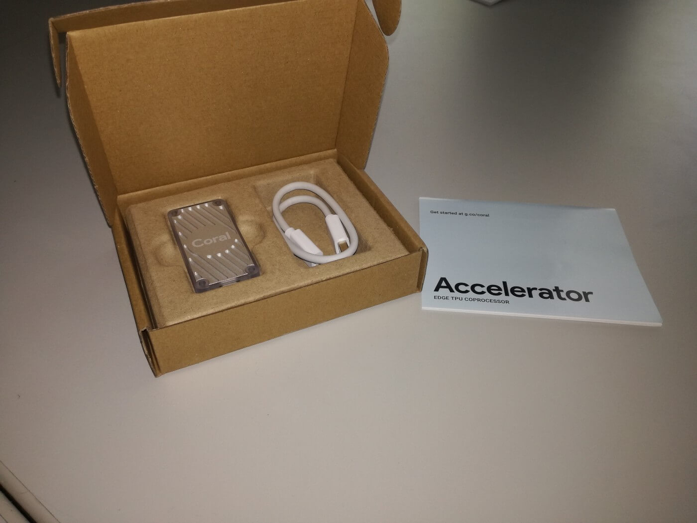 جعبه حاویِ USB Accelerator