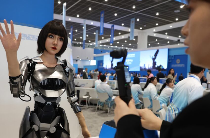 چین میخواهد تا سال ۲۰۳۵ با «AI+» اقتصاد خود را بازنویسی کند